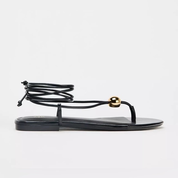 🔥🔥Zara Black Strappy Sandals - Picture 2 of 6